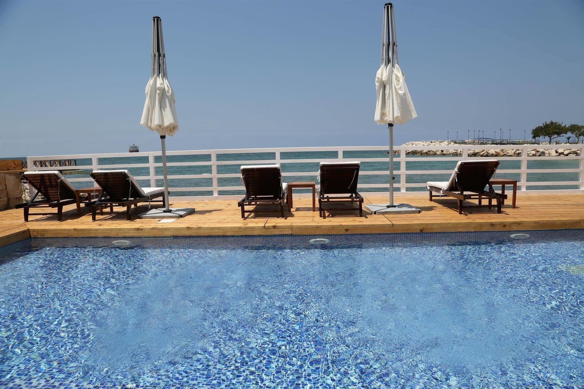Veer Luxury Boutique Hotel & Beach Club Jounieh Luaran gambar
